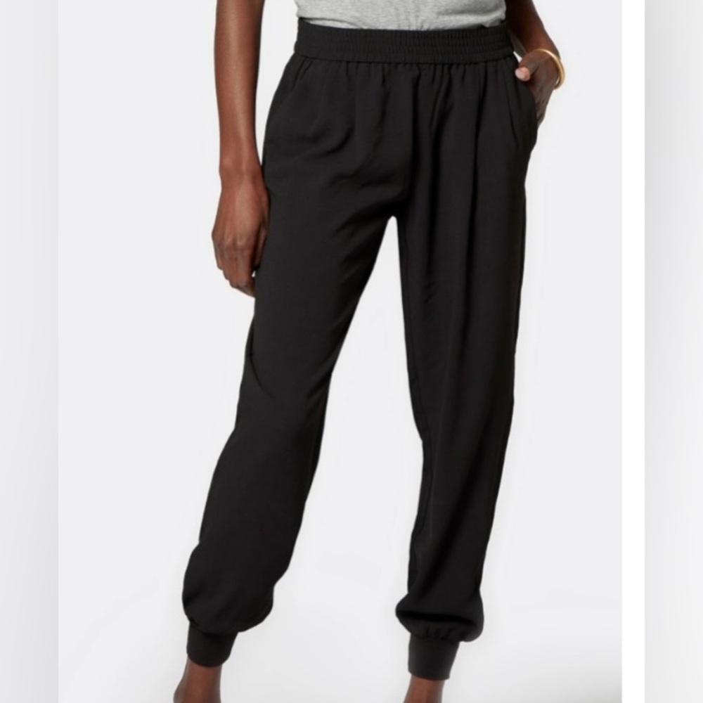 Joie black evening jogger size M